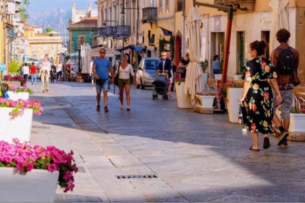 Dimoras Bellissimo Appartamento Centrocitta Olbia Exterior photo
